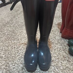 Hunter Charcoal Buckle Rain Boots